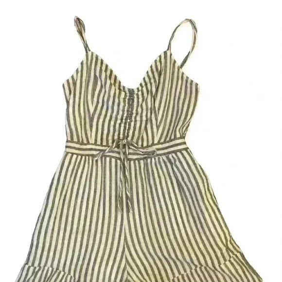 American Eagle Pinstripe Romper One Piece stripes Size XS - Picture 2 of 14
